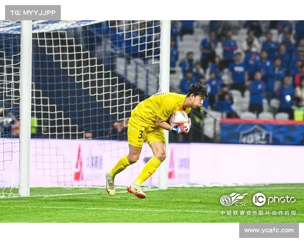 92分钟绝平！法比奥头球中楣造鲍亚雄乌龙，国安2-2申花！